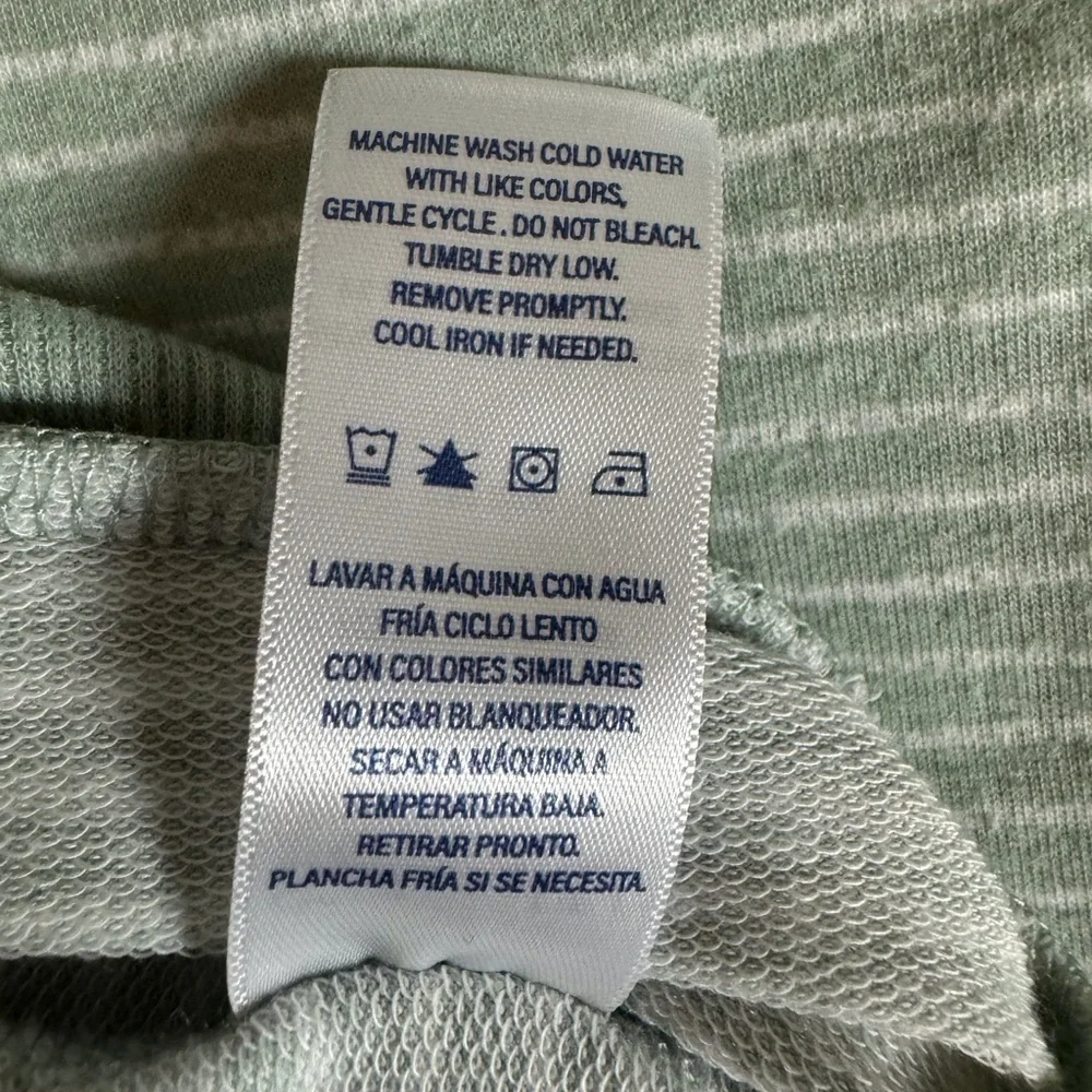Splendid sage green and white stripe 2 piece loungewear set Size XL